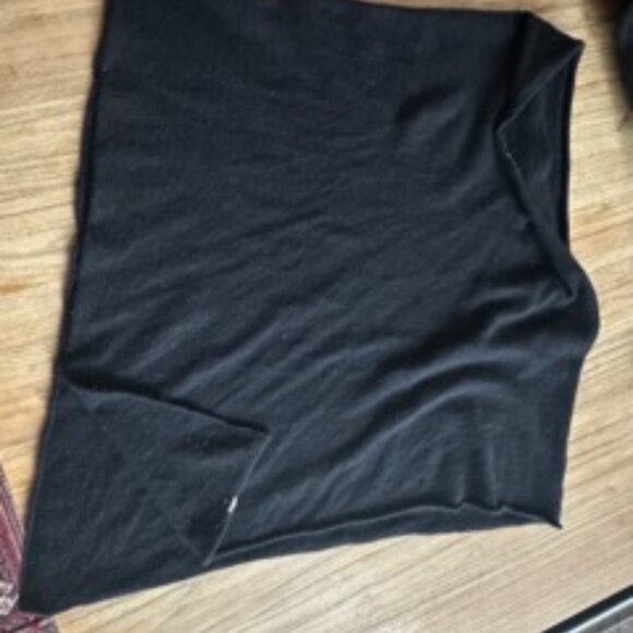 Look Cashmere Off the Shoulder Poncho - Picture 4 of 4